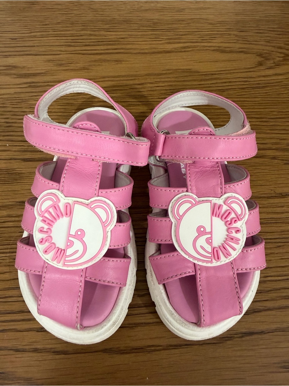 Moschino Kids Pink Bear-Emblem Strappy Sandals for girls size 24 EU